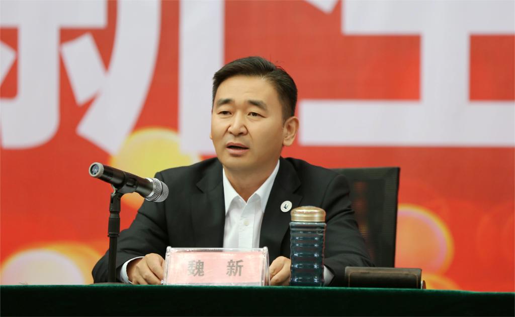 您现在的位置:>首页>>学院动态>>学院新闻>>正文学院党委书记魏新带领